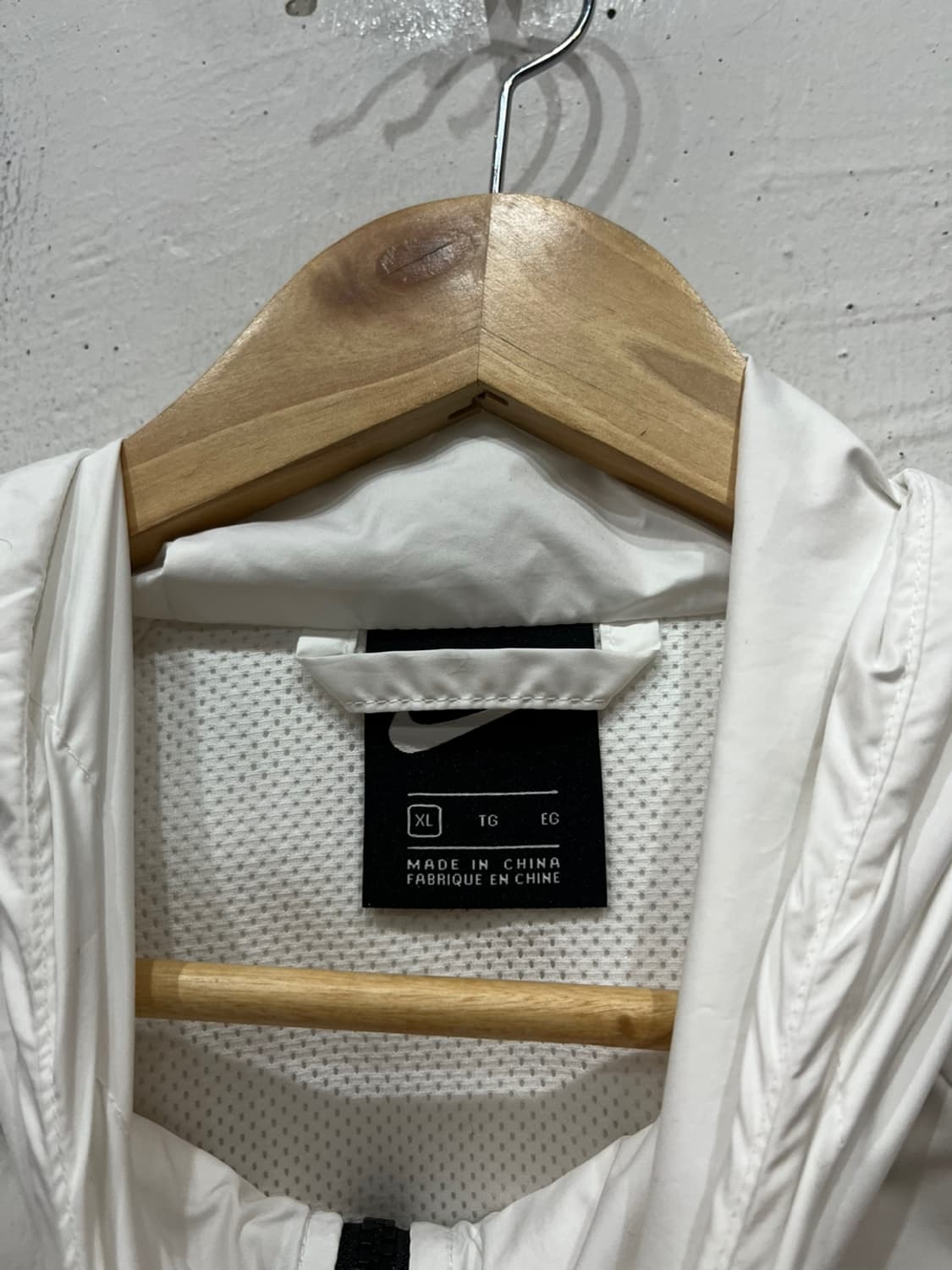 나이키 윈드러너 바람막이 자켓 우먼즈 XL 상품이미지3