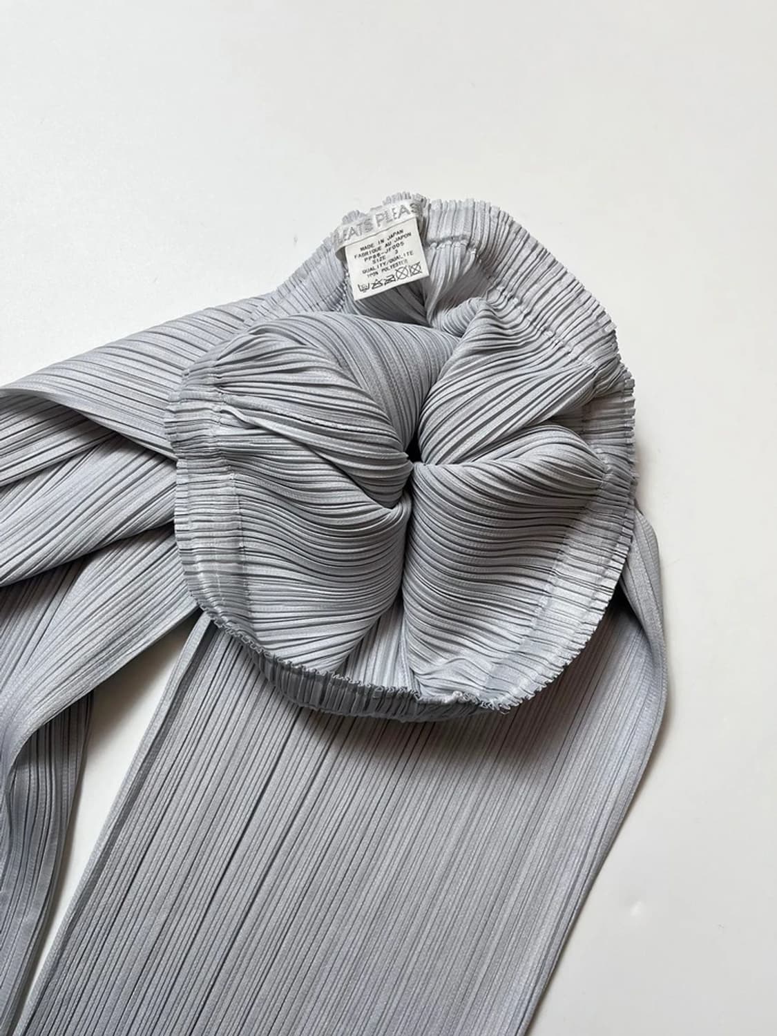 이세이미야케 플리츠플리스 스트레이트 팬츠 PN8763 상품이미지4