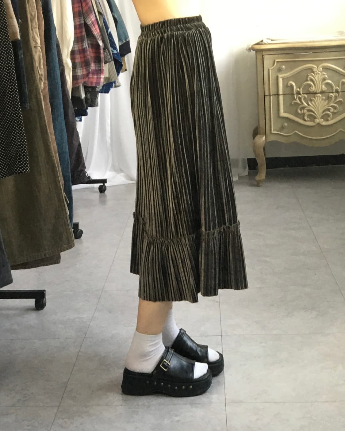 Velvet pleats skirt 상품이미지4