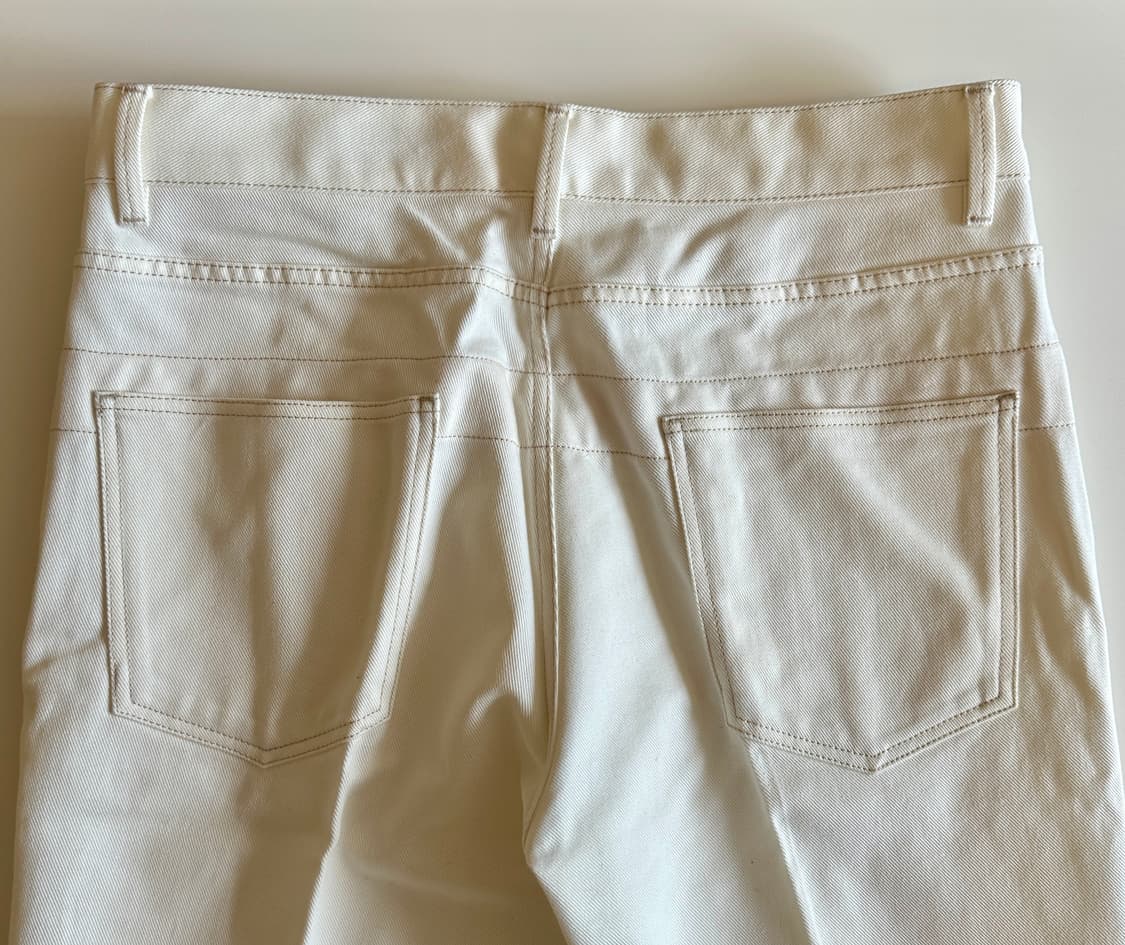 르메르 부츠컷 데님 에크루 컬러 52사이즈 신품 크림진 상품이미지2