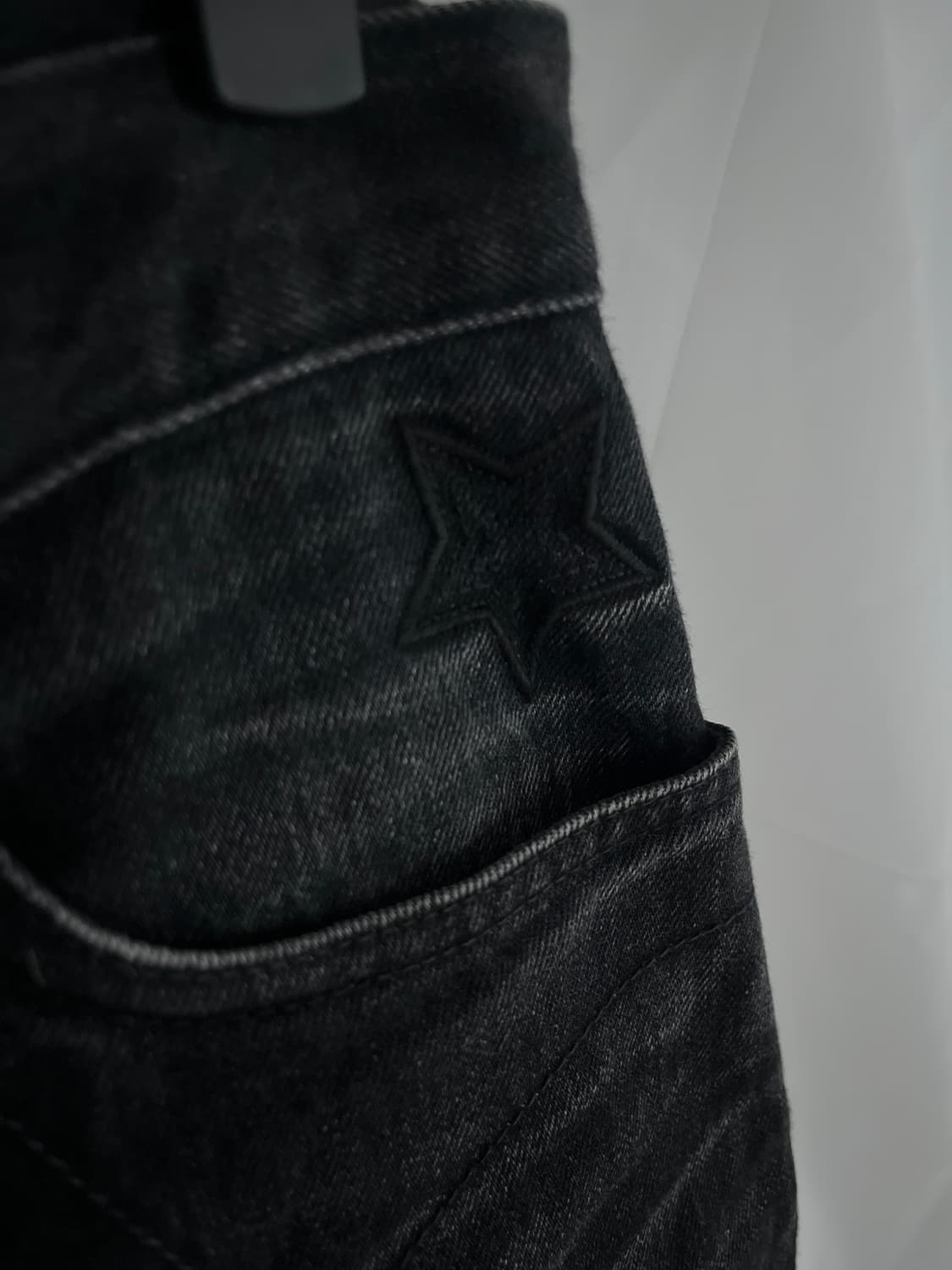 타카히로 미야시타 더 솔로이스트 블랙진 상품이미지3