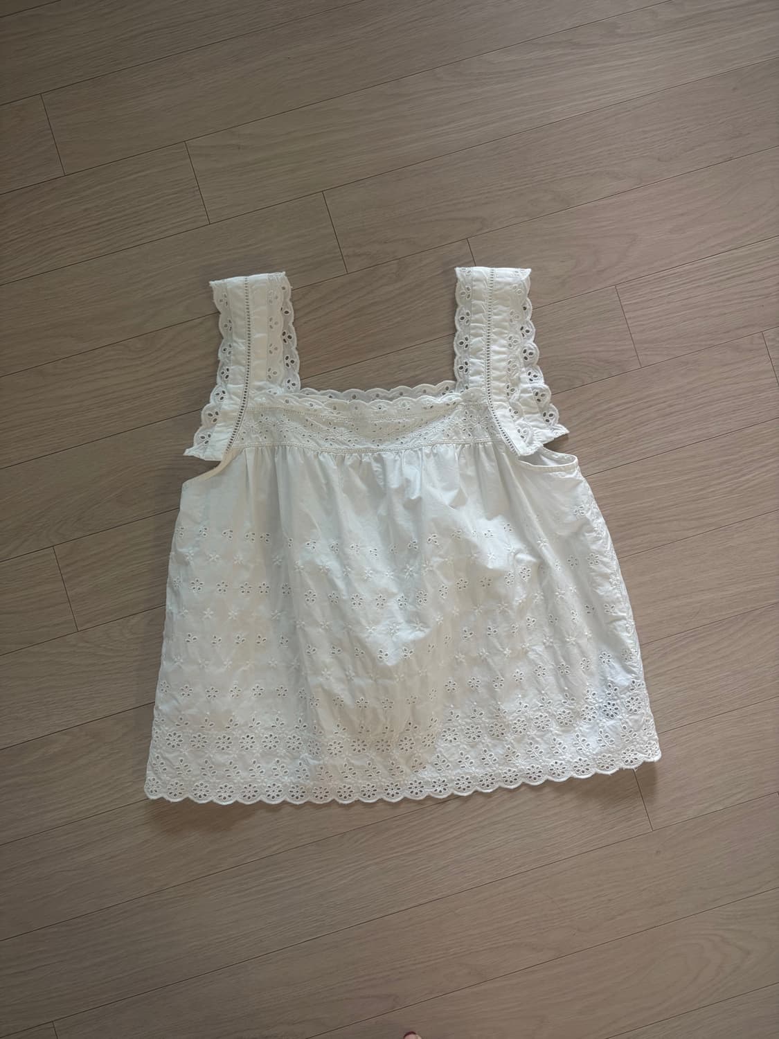 GAP × DÔEN Eyelet Blouse (XS) 상품이미지2