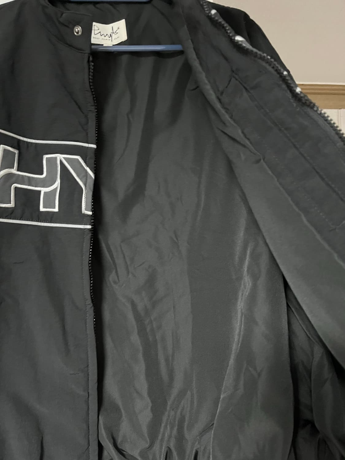 피지컬에듀케이션 레이서 점퍼 상품이미지5