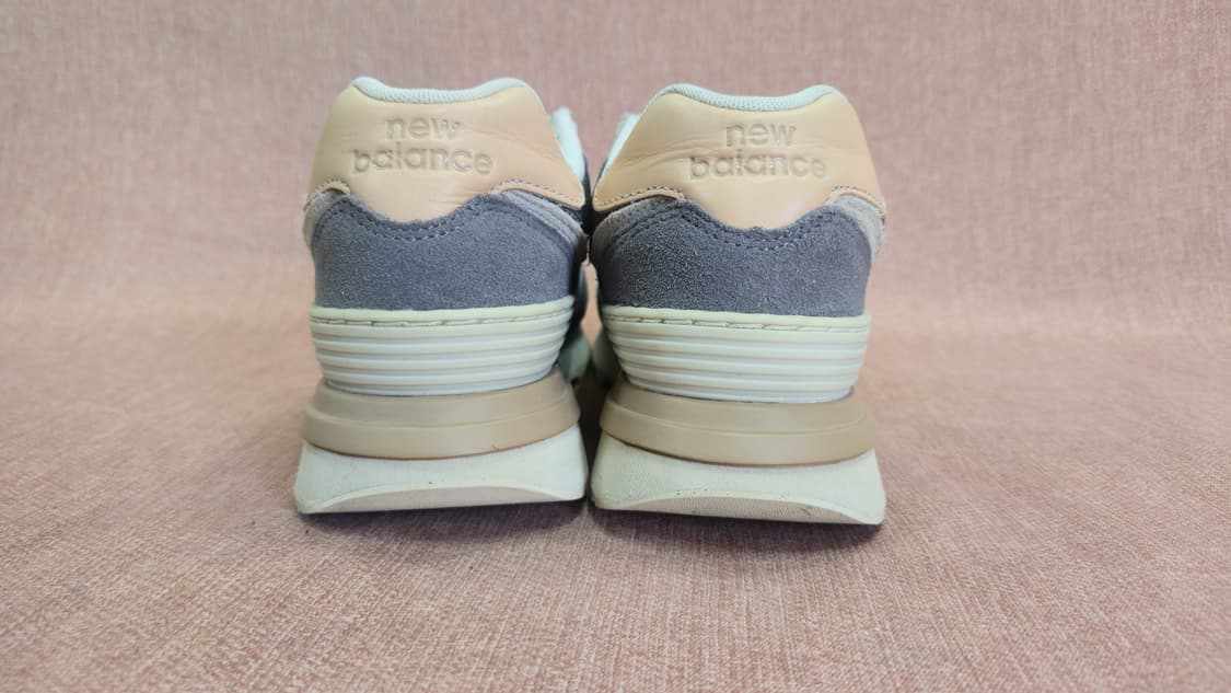 뉴발란스 245mm- 574 그레이 스웨이드 운동화 상품이미지5