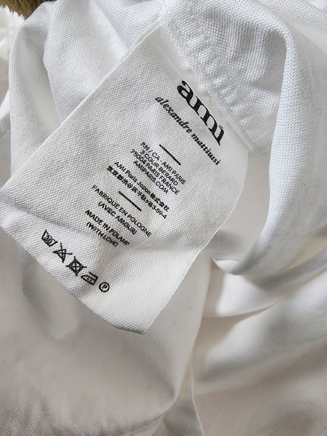 아미 스몰 하트 자수 
화이트 옥스포드 셔츠 상품이미지8