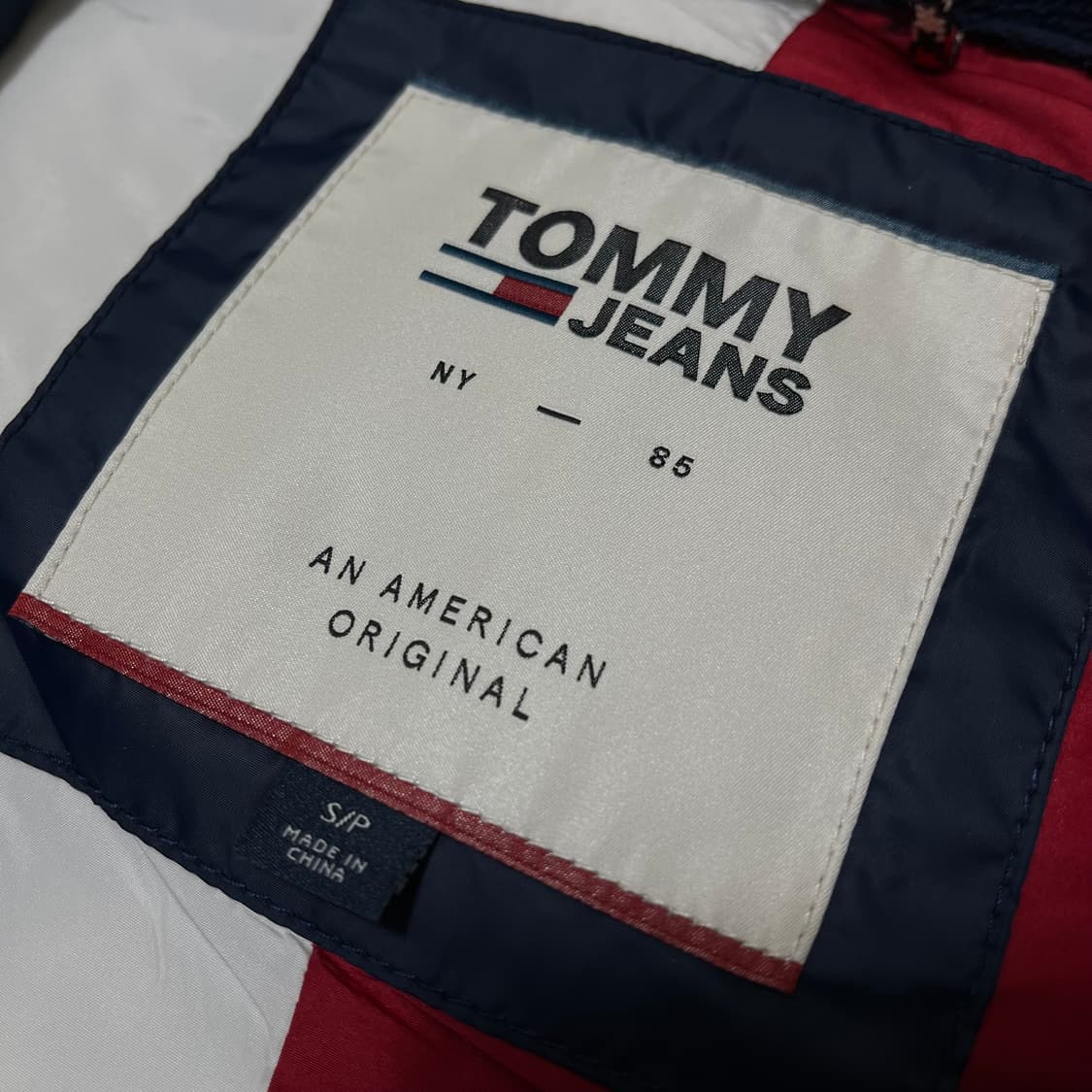 타미힐피거 진스 퀼팅 다운 경량 패딩 S/90 상품이미지6