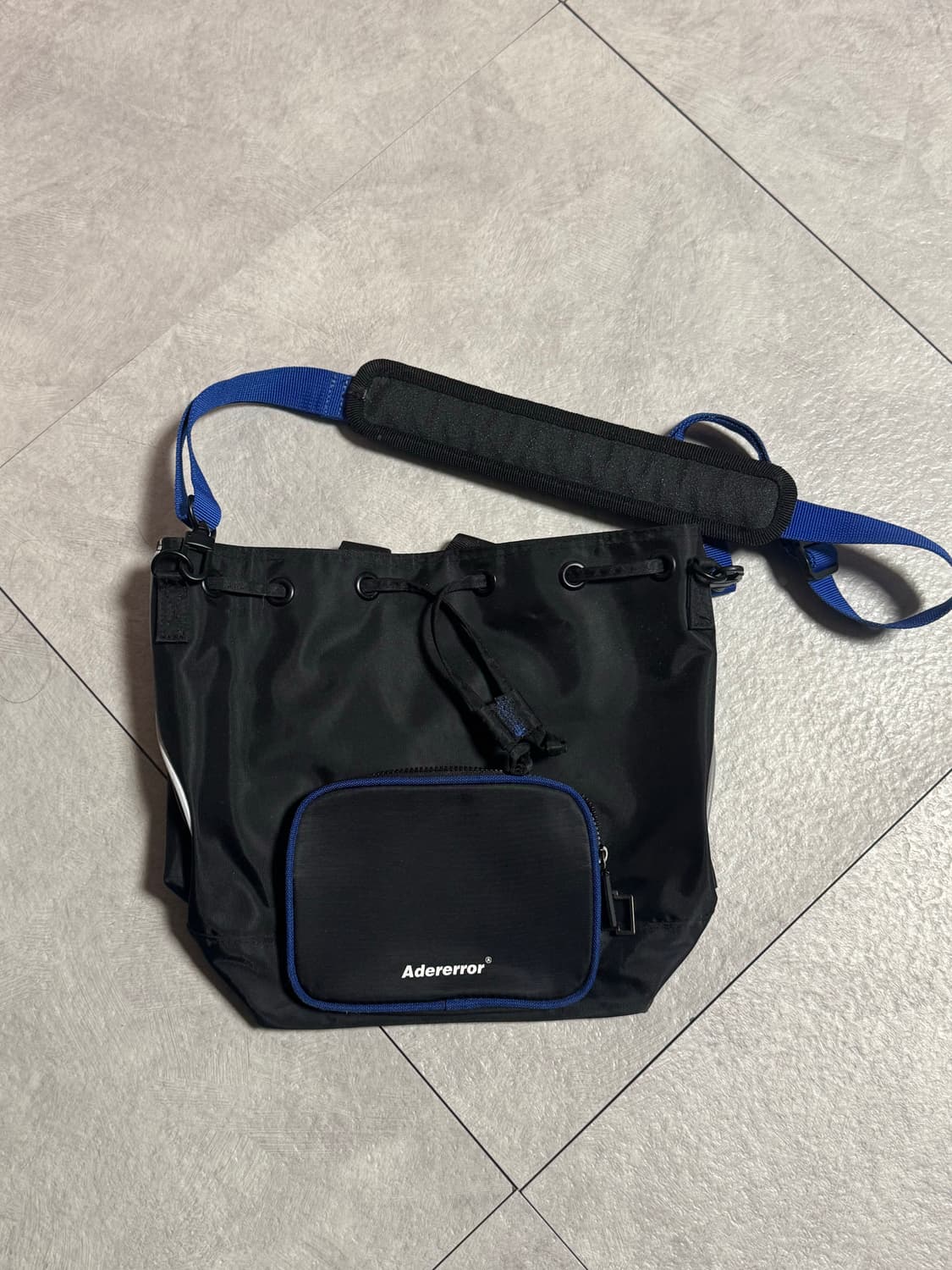 아더에러 피넛백 상품이미지1