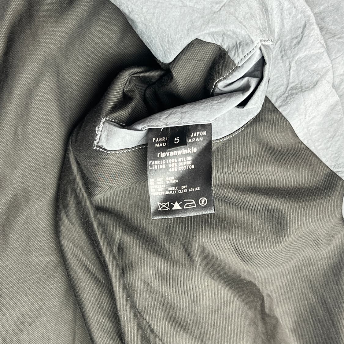 립 반 윙클 비대칭 염축가공 스윙 탑 블루종 상품이미지8