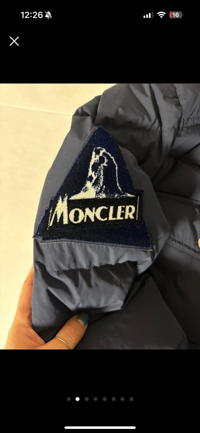 몽클레어 네이비 패딩 상품이미지2