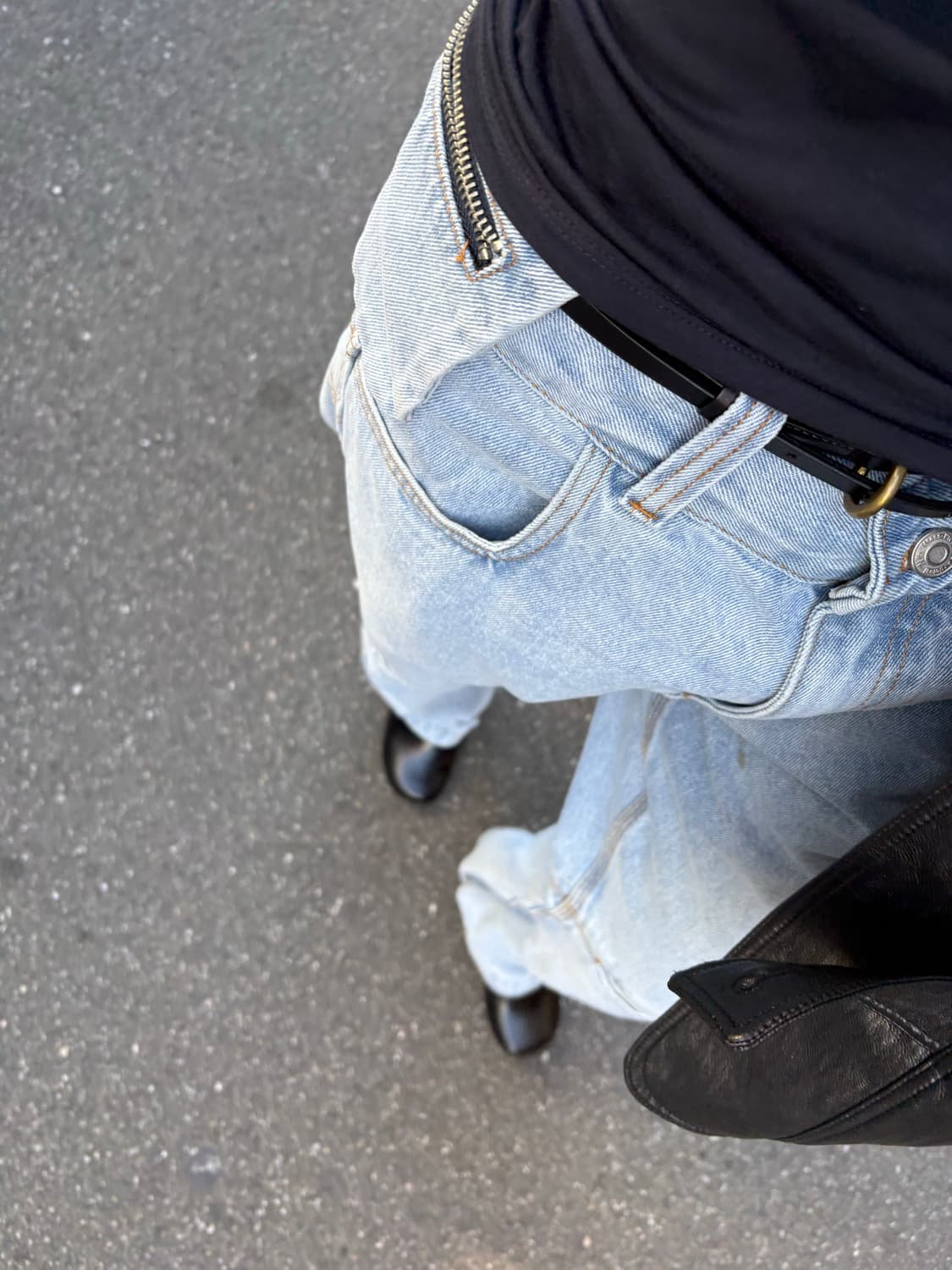 (여성착용o)플라스틱프로덕트 연청 데님팬츠 상품이미지3