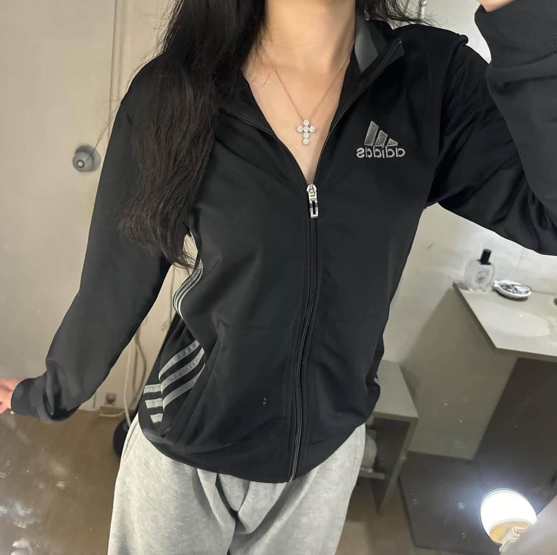 아디다스 빅 삼선 로고 져지 검회 🩶🖤 상품이미지2