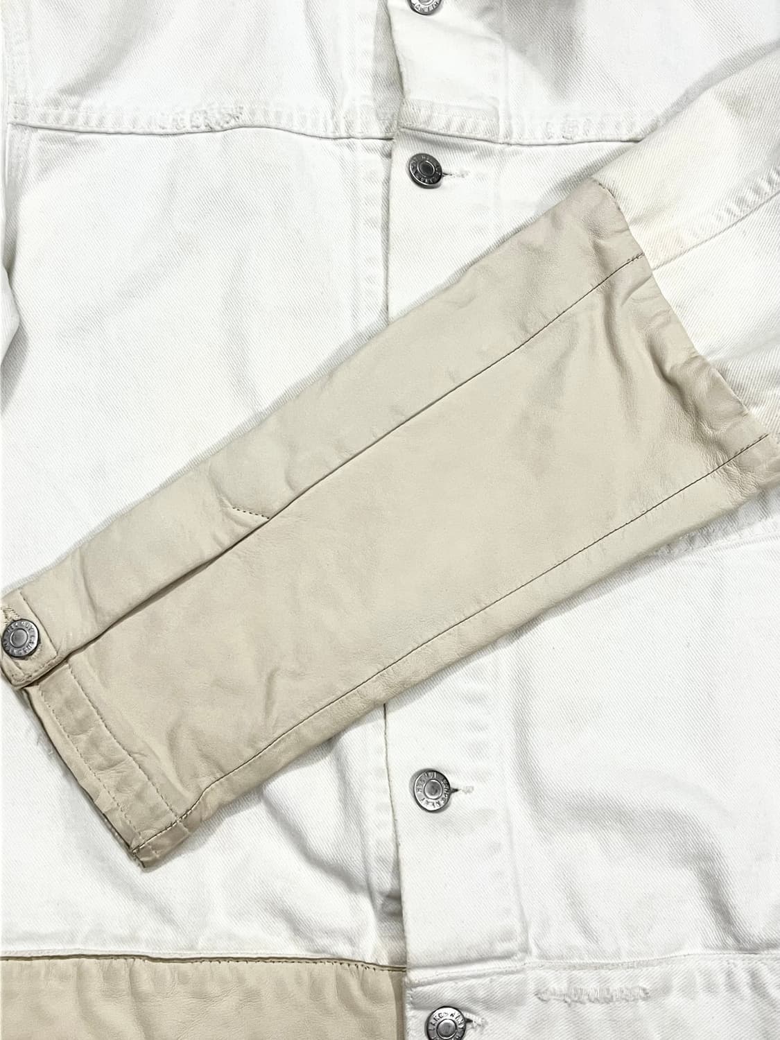 헬무트랭 레더 슬리브 데님자켓 상품이미지4