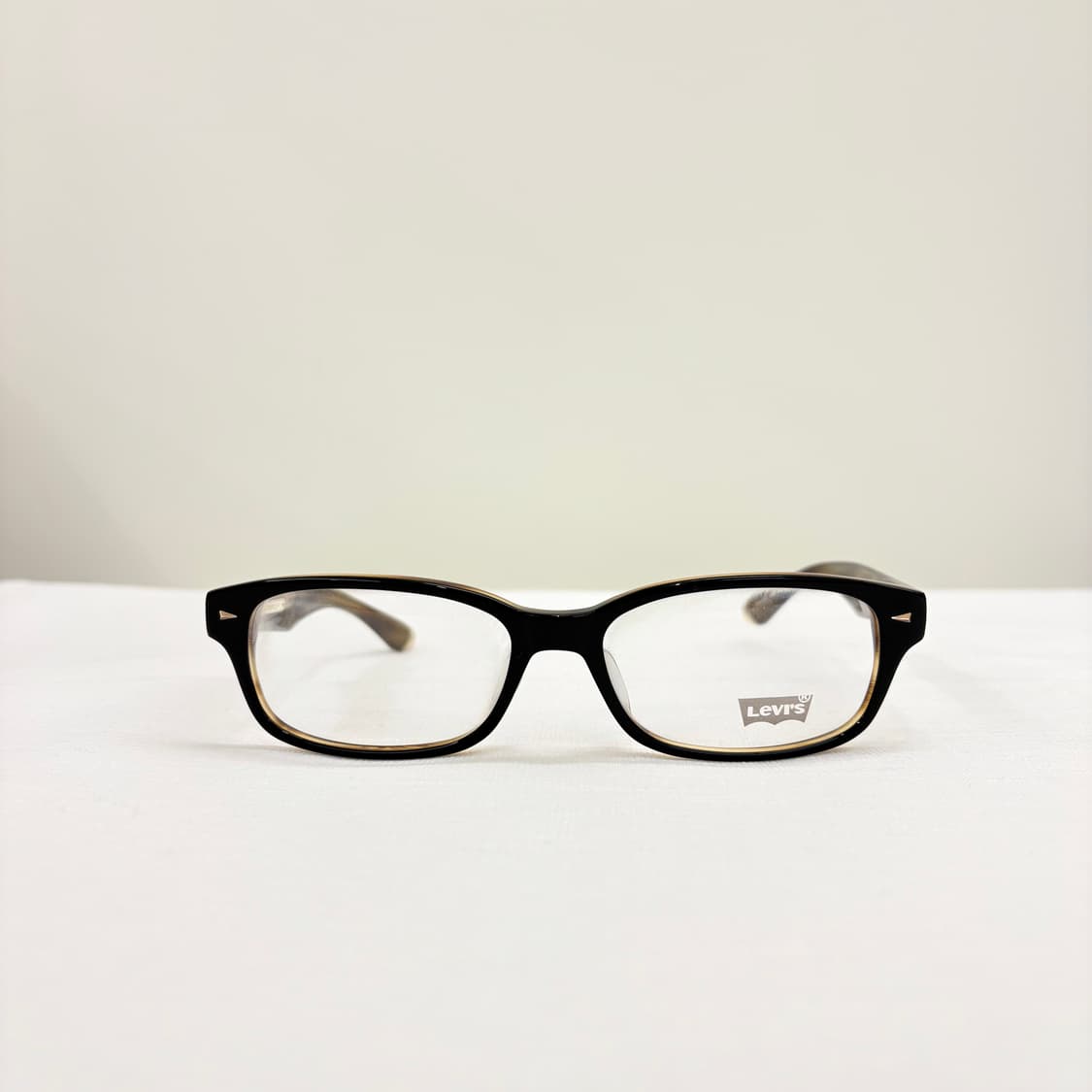LEVI'S 리바이스 블랙골드 빈티지 뿔테 상품이미지1