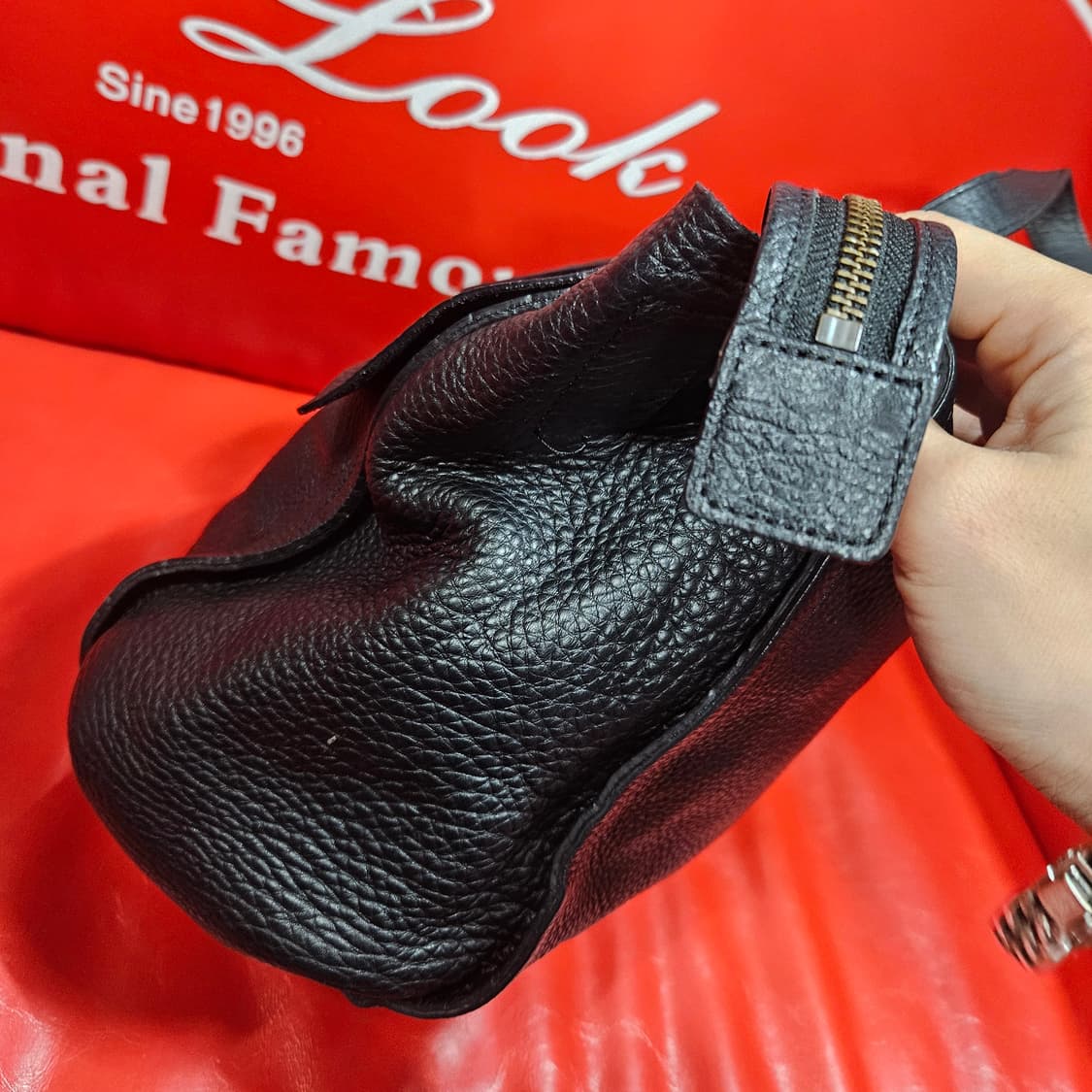 리틀파머스 엠보 레더 토트백 30 x 25 size 상품이미지7