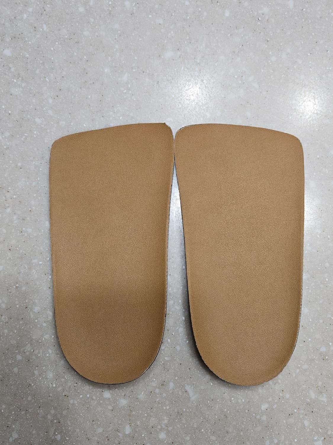 [무신사 스탠다드]키높이 하프 인솔 3팩 [블랙/화이트/탠 브라운] 상품이미지5