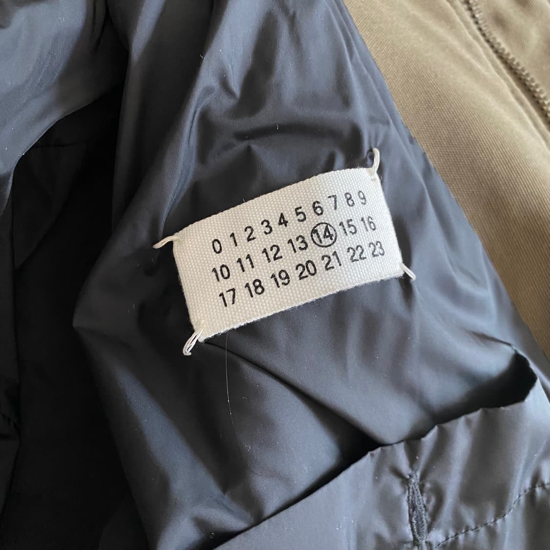 [52] 메종 마틴 마르지엘라 레플리카 밀리터리 봄버 자켓 상품이미지5