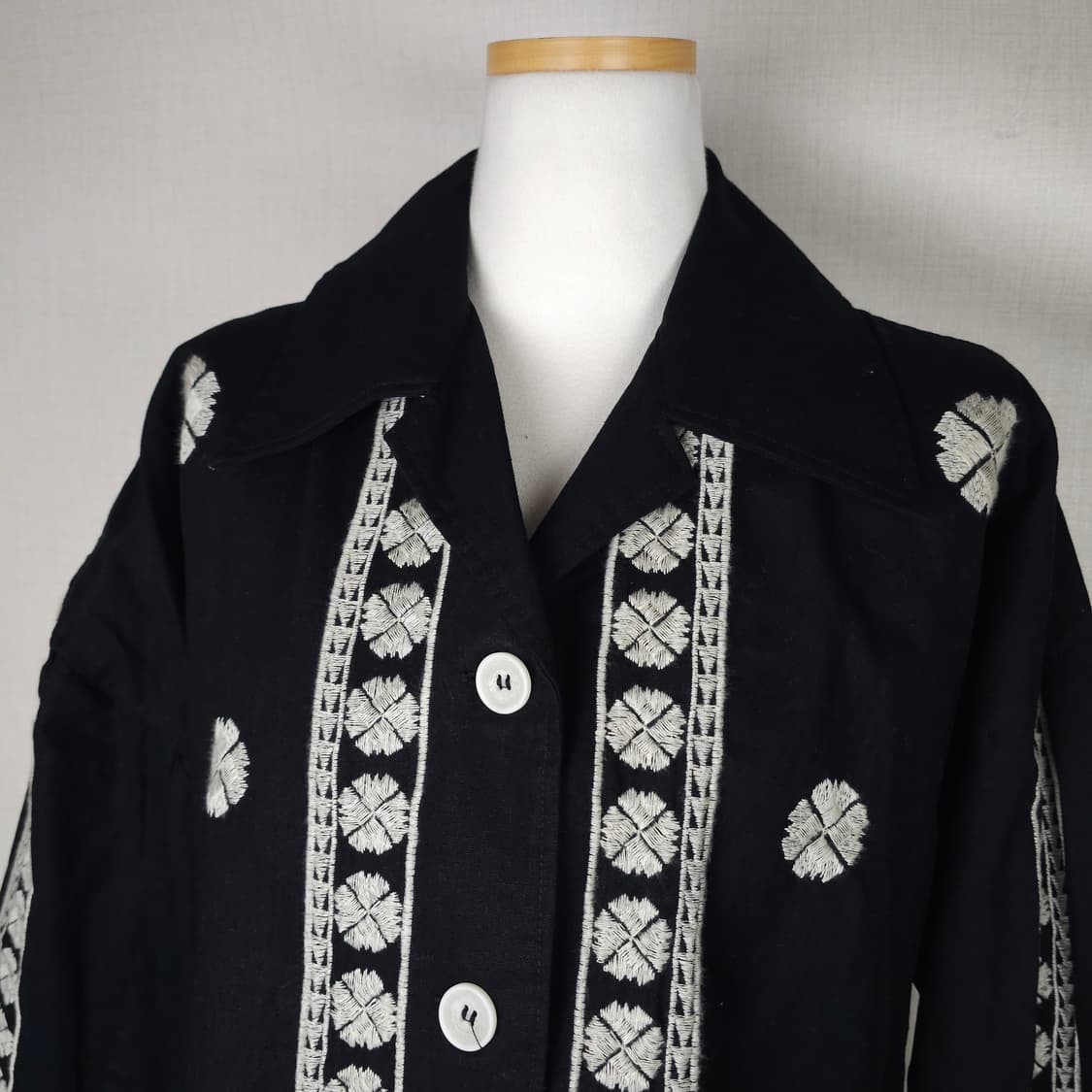 자라 자수 린넨 자켓 여성66사이즈  상품이미지2