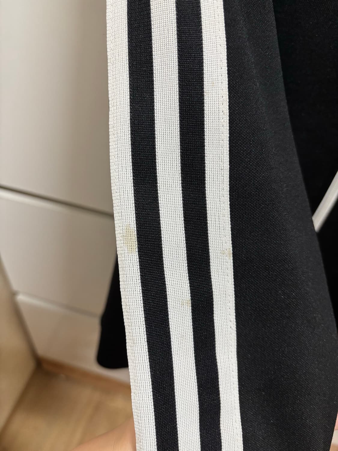 아디다스 유로파 트랙탑 져지 블랙 95 상품이미지2