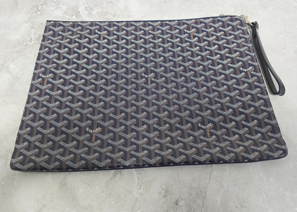 고야드 블루 마린 클러치백 GM사이즈 판매 상품이미지3