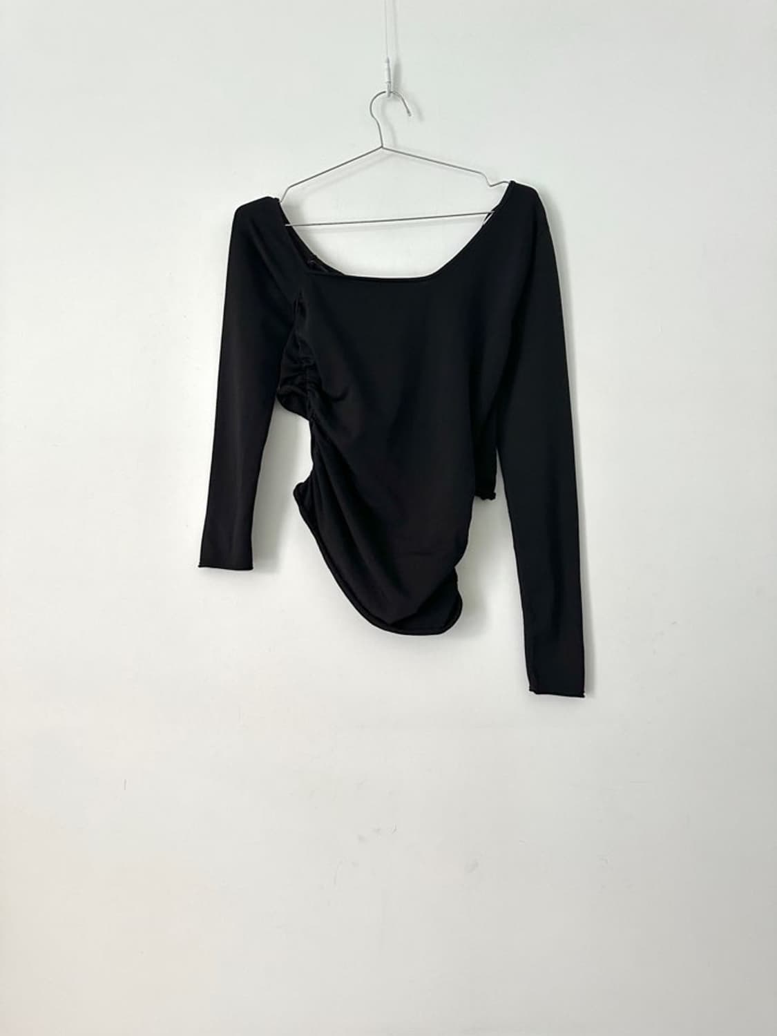 Entwin shoulder knit / black 상품이미지9