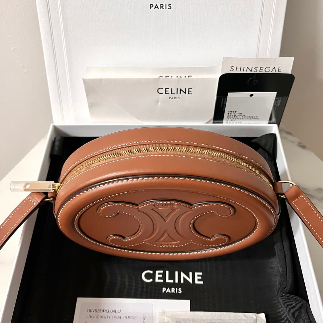 [S+급/정품] 셀린느 오벌 펄스 미니 크로스백 가방 상품이미지4