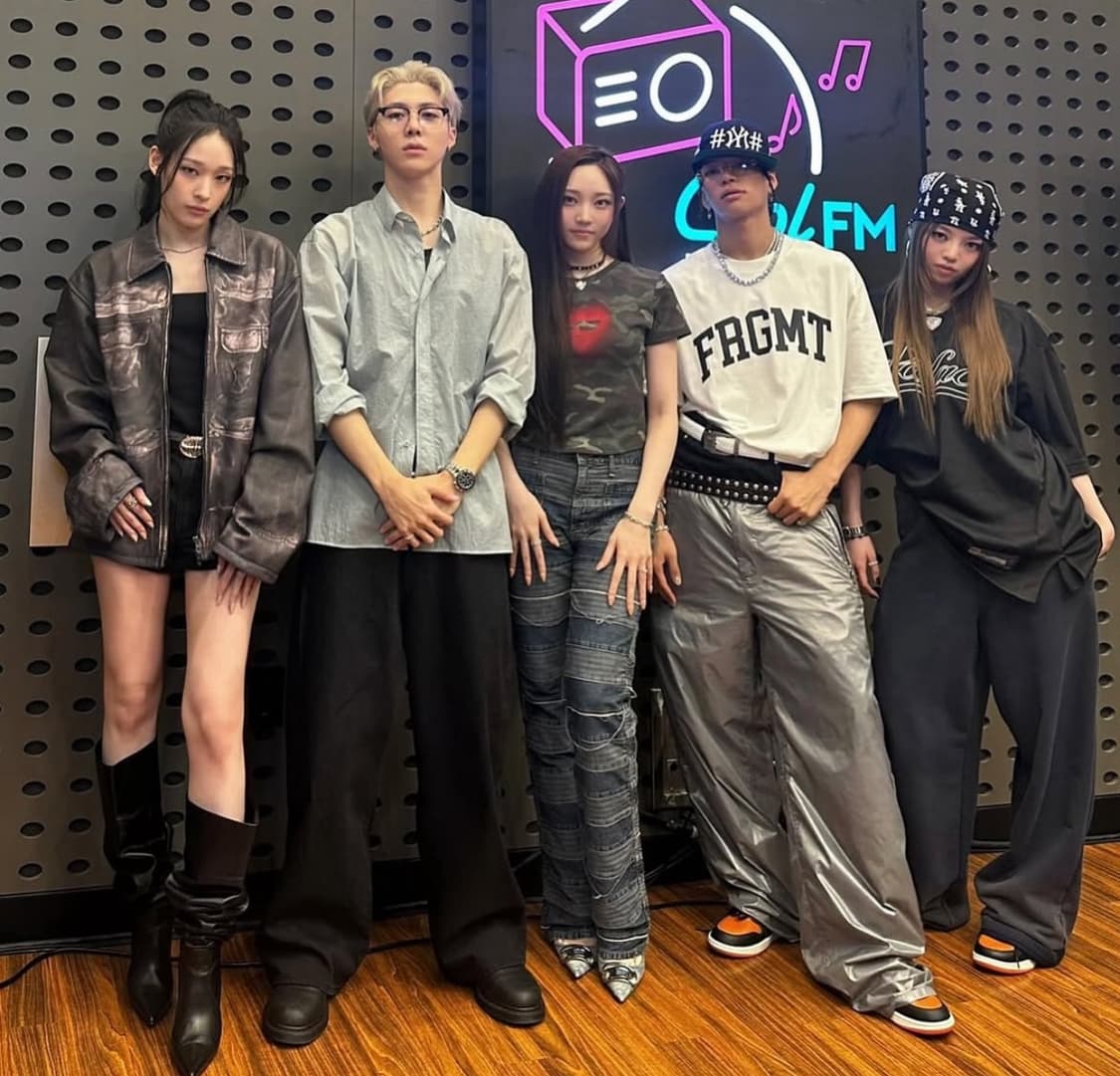 [300] 정가양도 새상품 조던1 하이 OG 쉐터드 백보드 상품이미지3