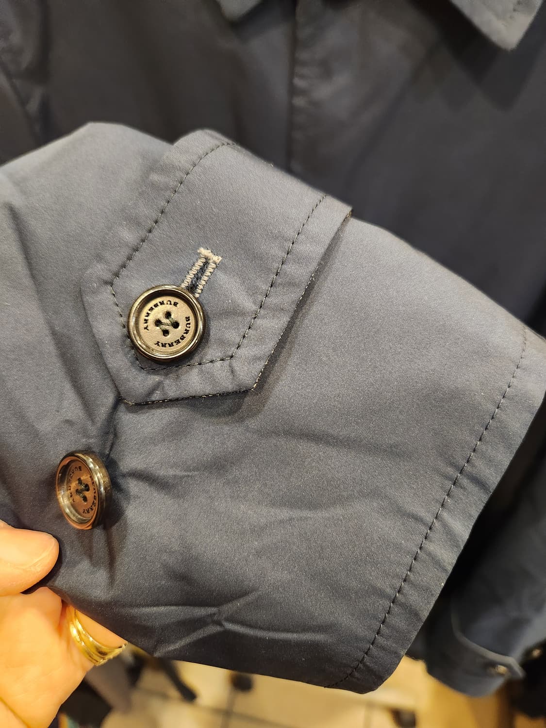 버버리 런던 체크 리버시블 남성코트 상품이미지6