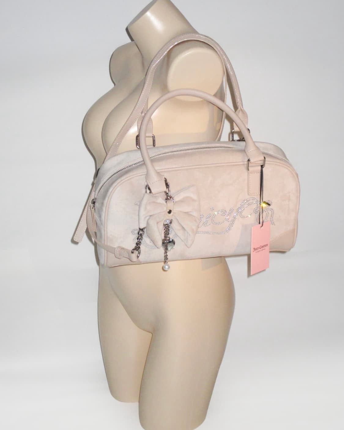 쥬시 꾸뛰르 베이지 벨로아 스쿨 토트백 + 리본 챰 상품이미지2