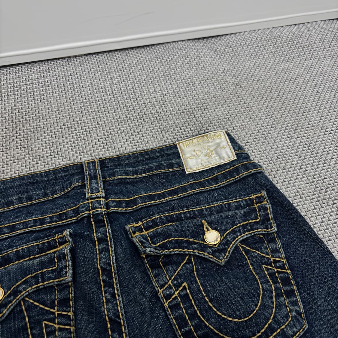 True Religion 빌리 부츠컷 데님팬츠 상품이미지4
