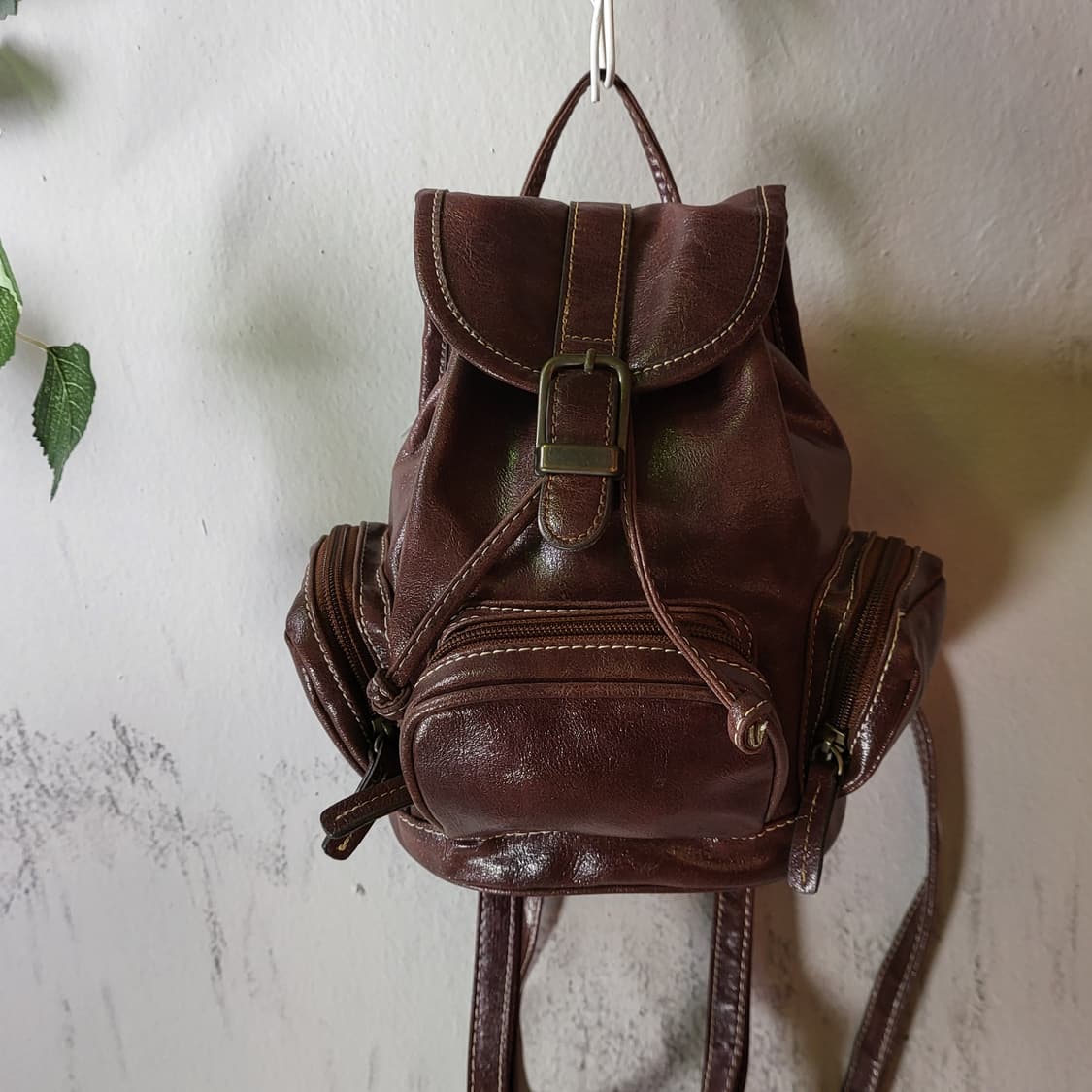 레더 미니 백팩 상품이미지3