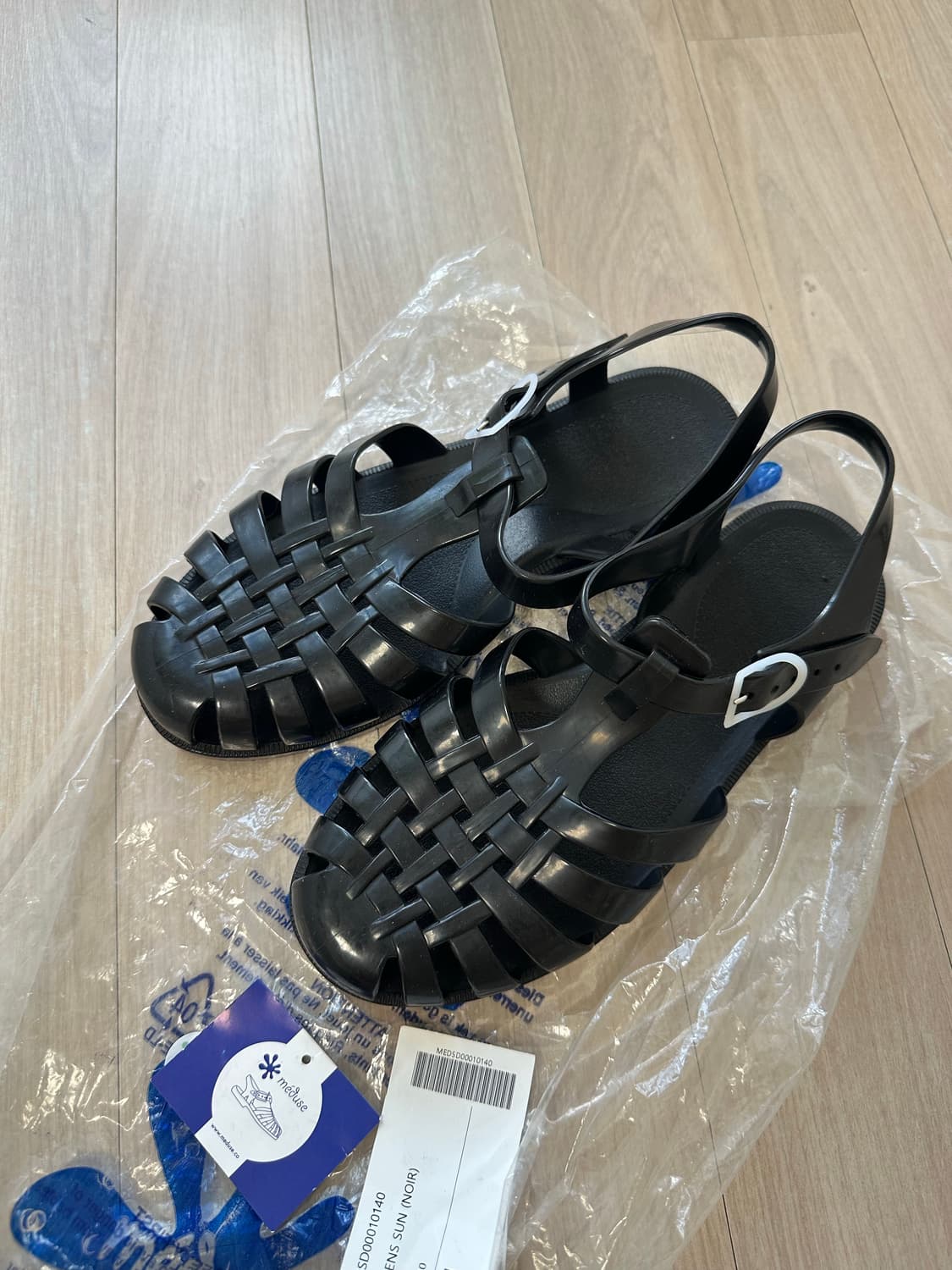 메듀즈 누아르 40 상품이미지1