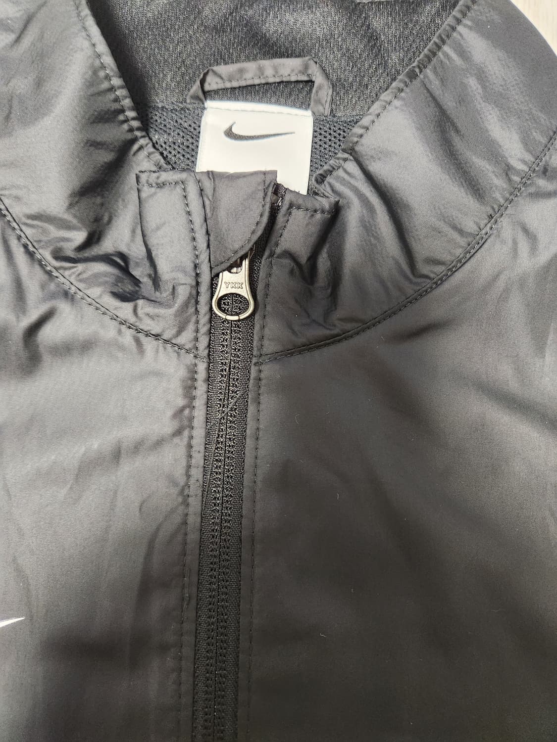 나이키 RPL 파크 20 레인 우븐 재킷 바람막이m

오염 하자없이 깨끗 상품이미지3