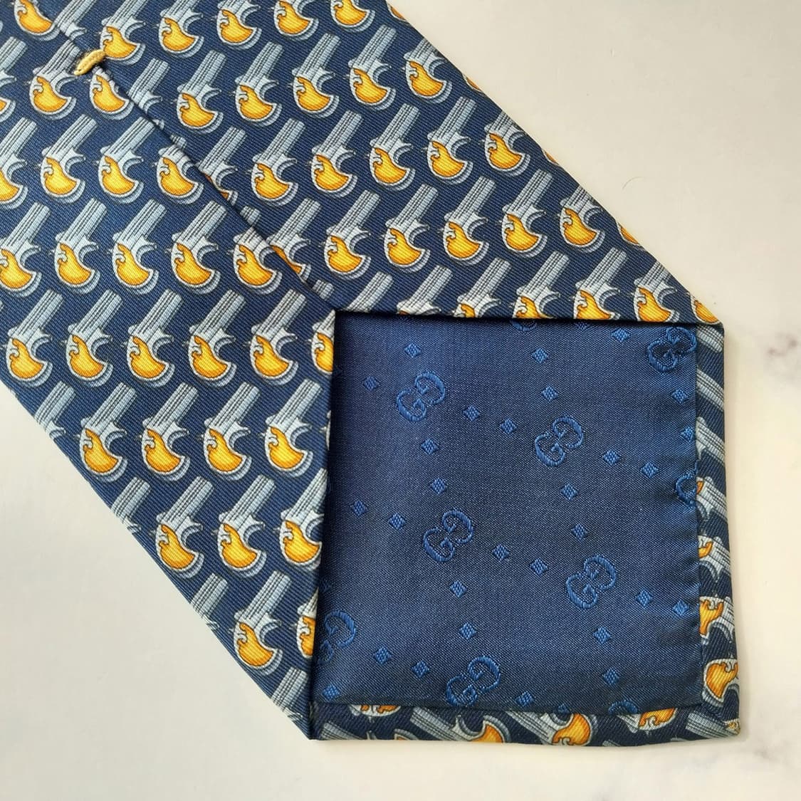 GUCCI 구찌 실크 네이비 권총 모티브 넥타이 9.5cm A+등급 K1 상품이미지8