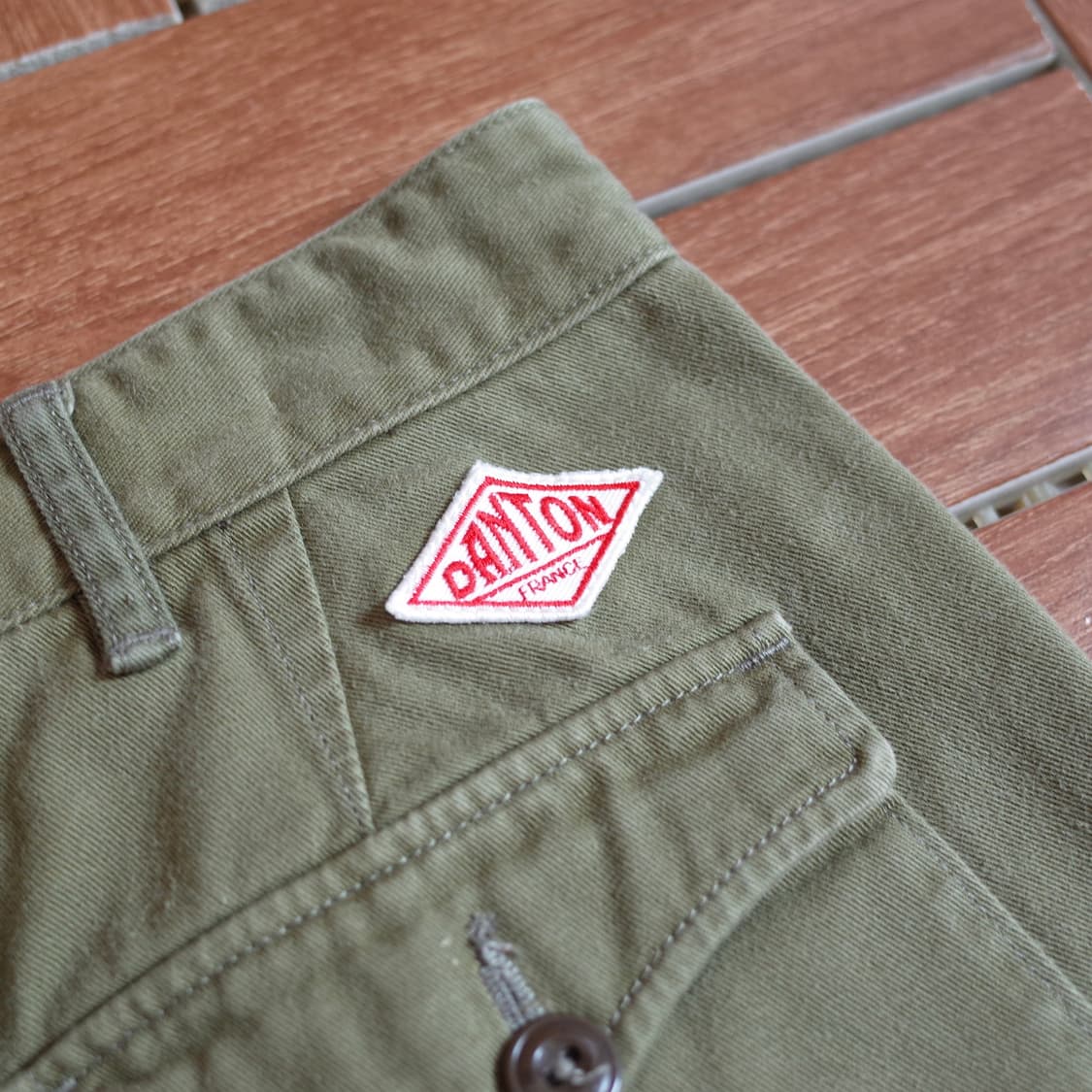 Danton two-tuck chino cotton shorts 상품이미지5