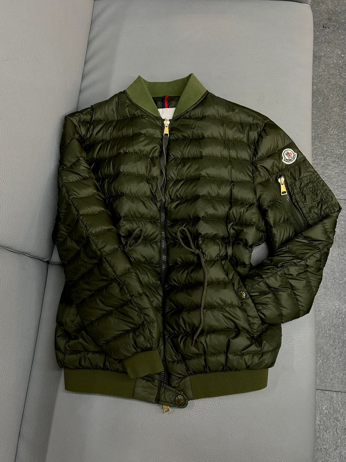 몽클레어 여성 패딩(1/55) 상품이미지2