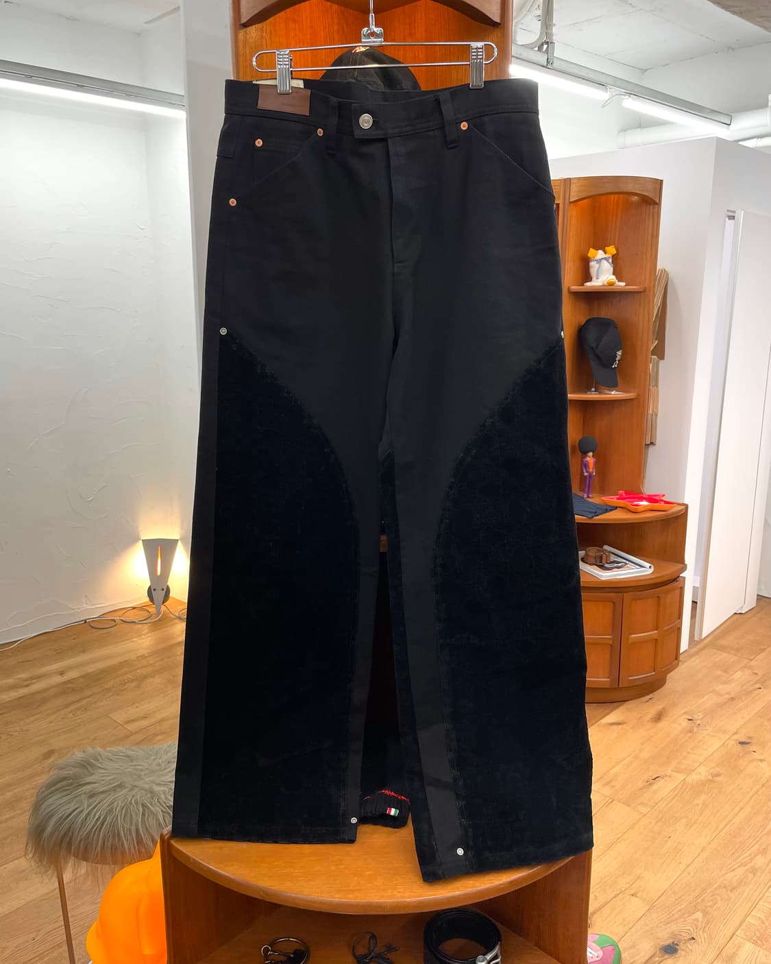 [48] 앤더슨벨 블랙 데님 팬츠 상품이미지4