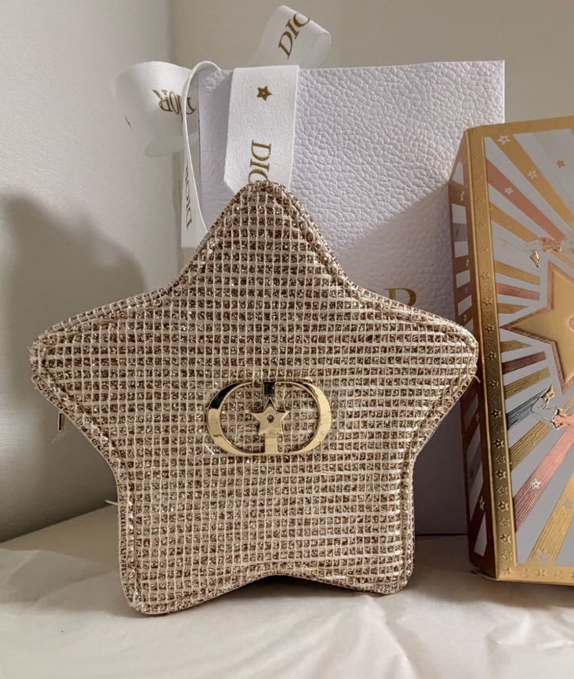 디올 멀티 메이크업 팔레트 홀리데이 별파우치 상품이미지5