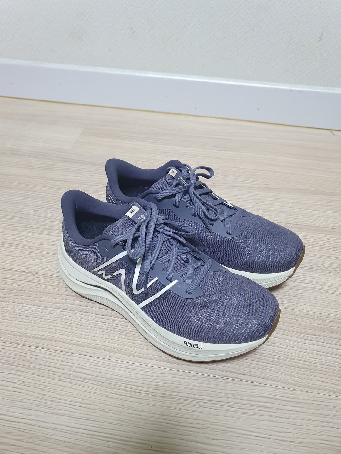 뉴발란스 퓨어셀 프로펠 v4 러닝화 250 상품이미지2