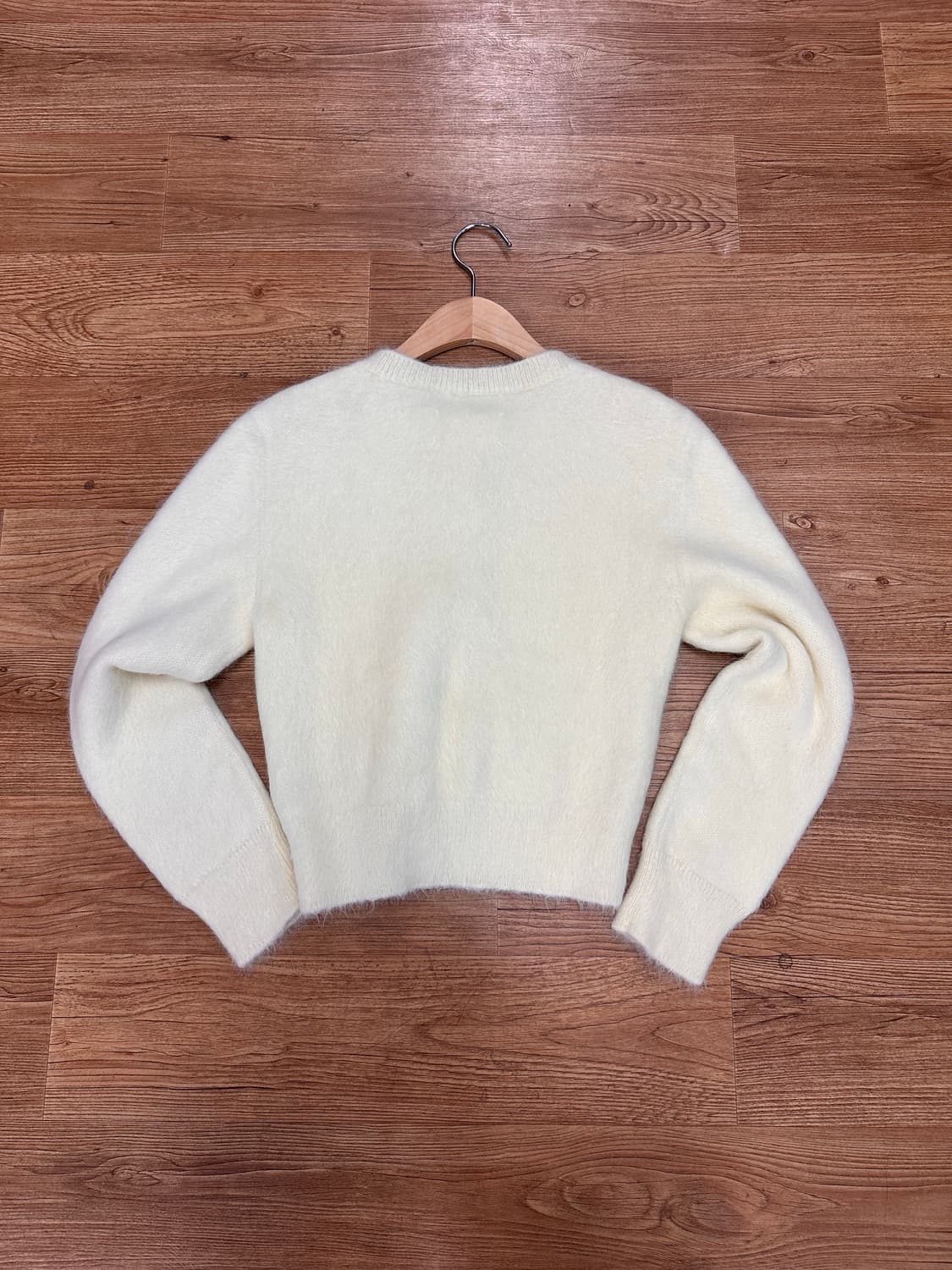 (S)메종마르지엘라 23AW 앙고라 크루넥 가디건 크림 상품이미지6