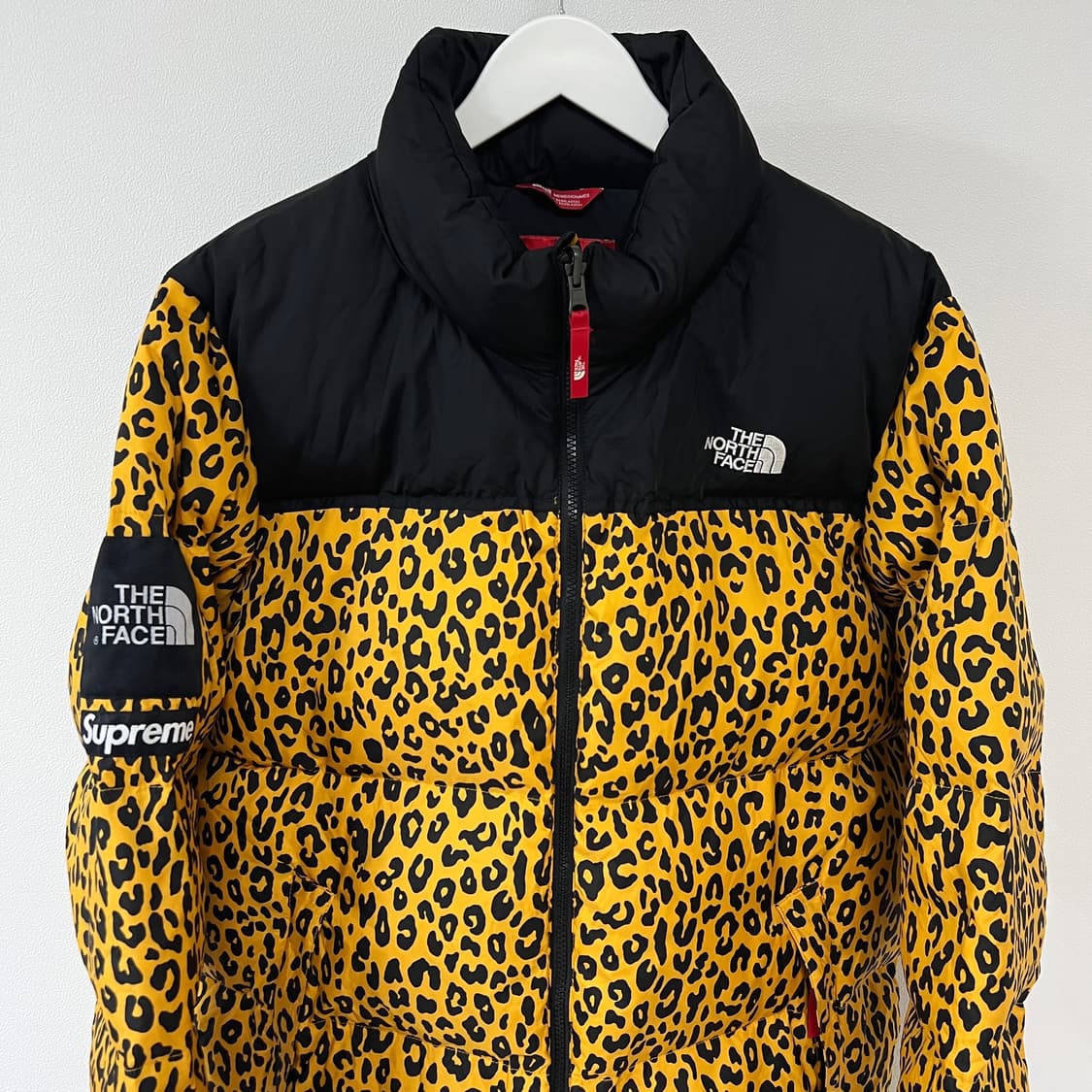 슈프림 노스페이스 11FW 레오파드 눕시 치토스 상품이미지4