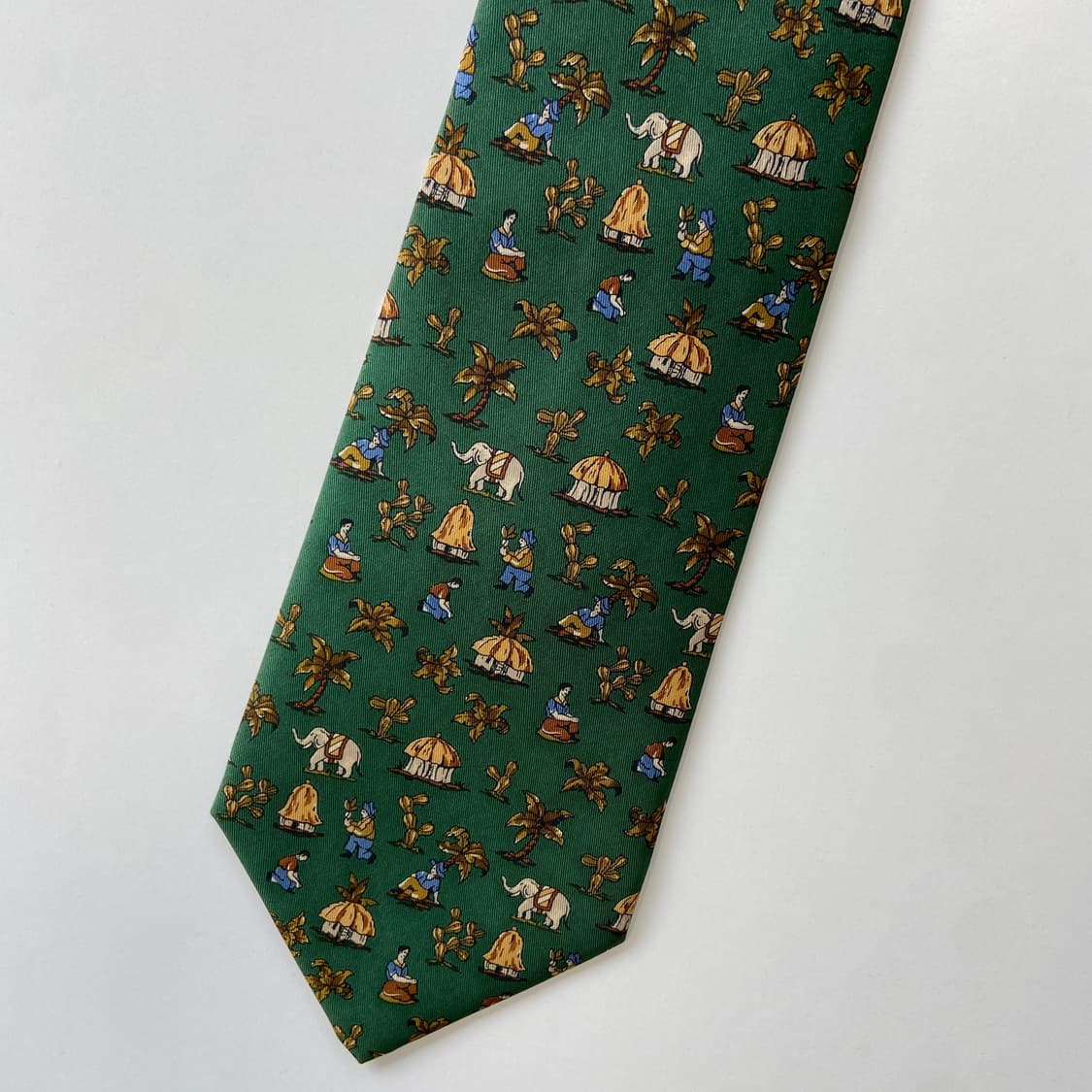 페레가모(Ferragamo) 명품 정품 넥타이 상품이미지8