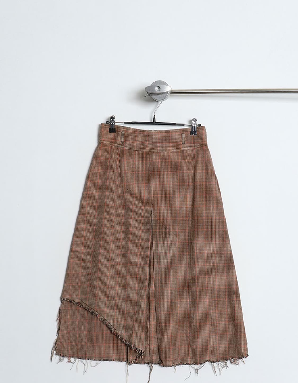 I.S. sunao kuwahara Cut-Off Check Skirt  상품이미지1