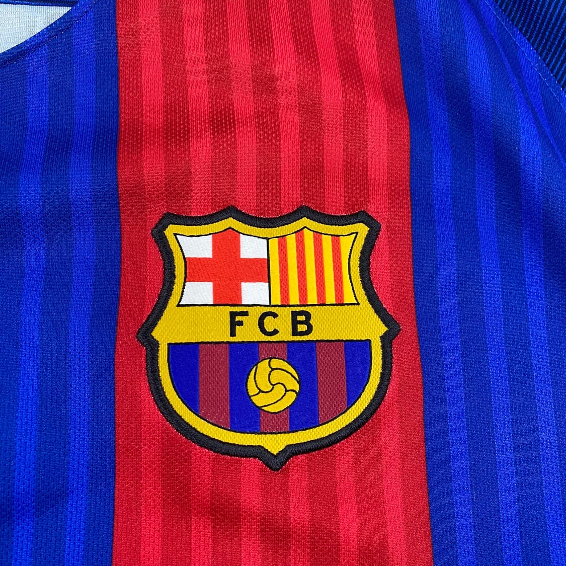 나이키 16-17 바르셀로나 어센틱 홈 유니폼 (100) 상품이미지4