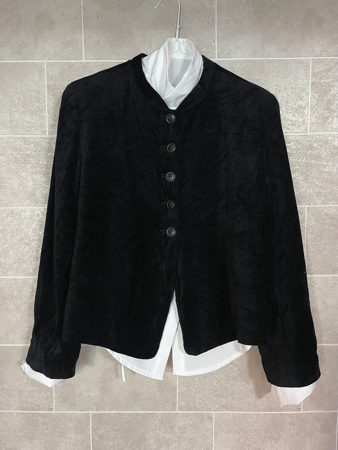 라운드 넥 크롭 자켓 상품이미지1