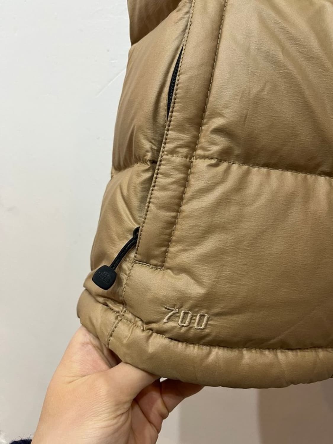 노스페이스 구스다운 700 조끼패딩 우먼즈 상품이미지2