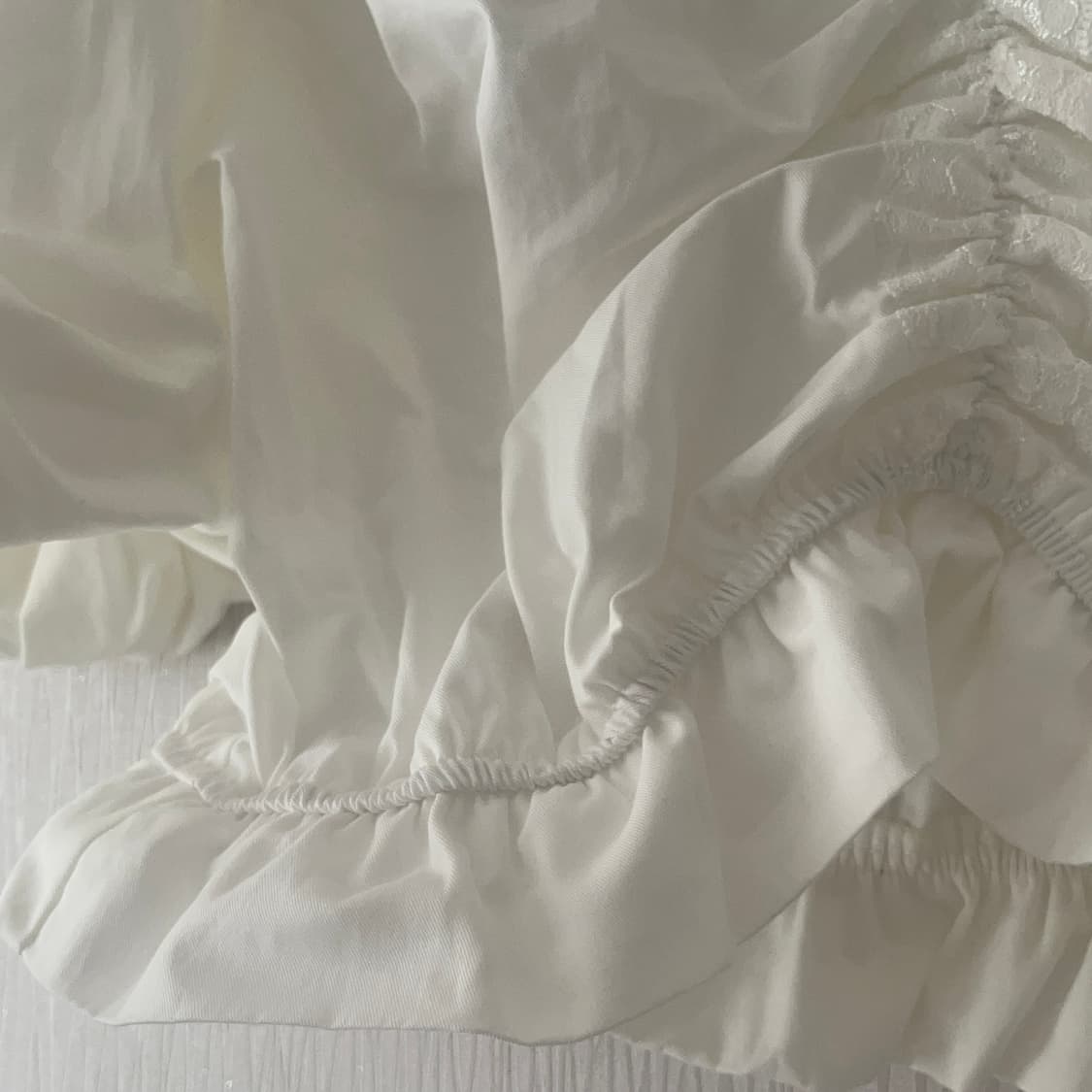 lonslan 프릴 블라우스 상품이미지5