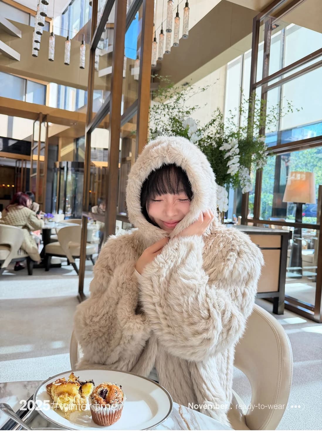 파리지앵바이브 후드 퍼자켓 상품이미지1