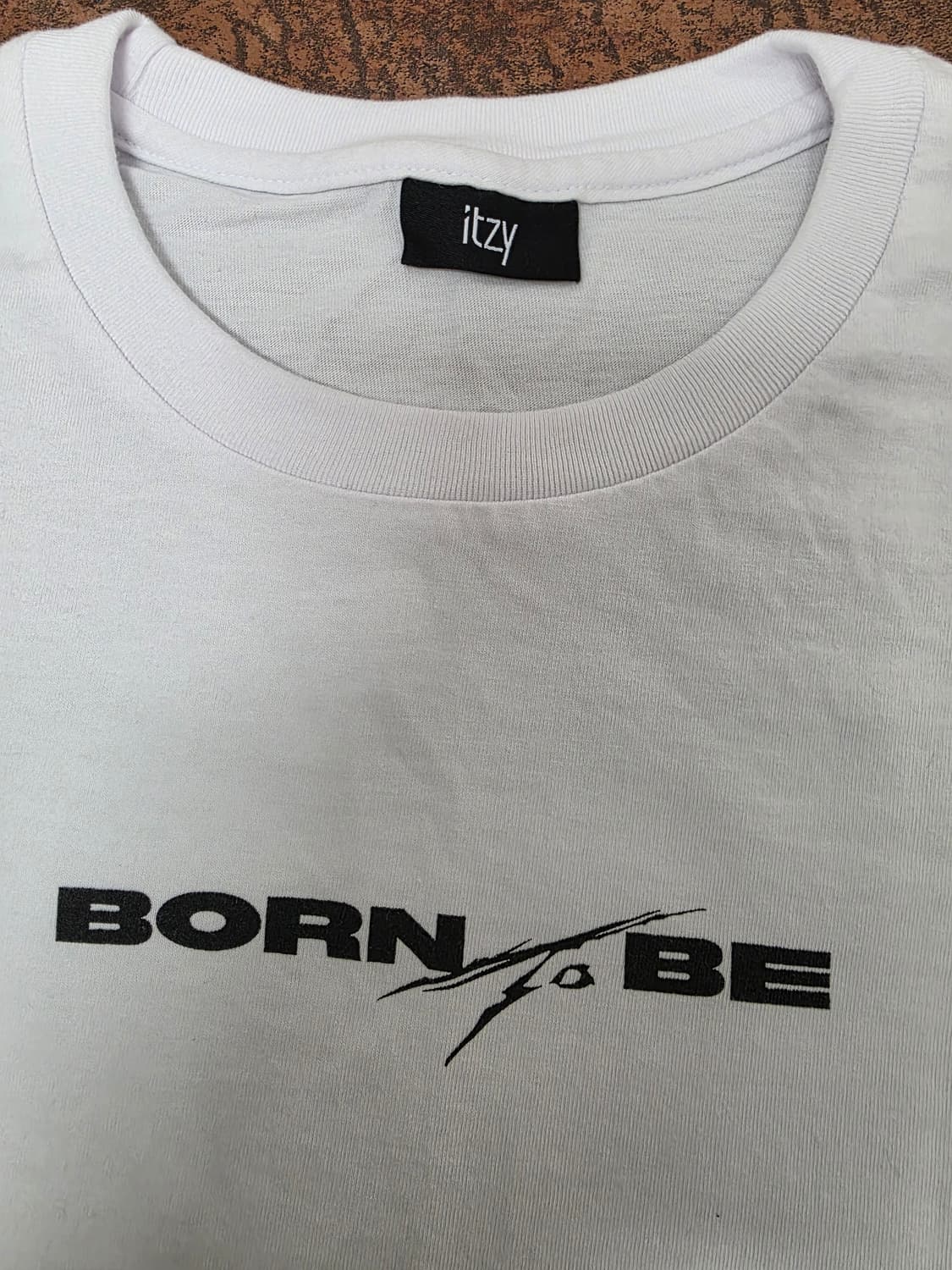 있지 ITZY Born to be 2nd 월드투어 반팔티 상품이미지5