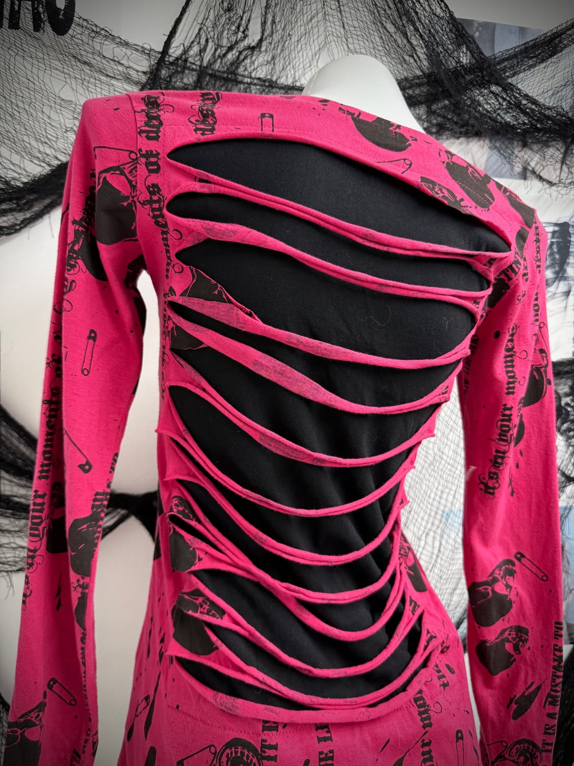 Punk damaged printing longsleeve 상품이미지2