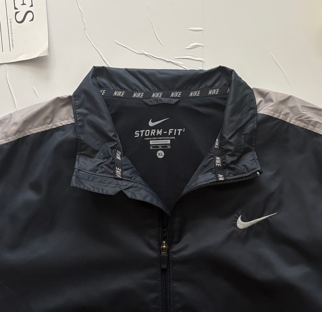 Nike 나이키 스톰핏 윈드브레이커 상품이미지3